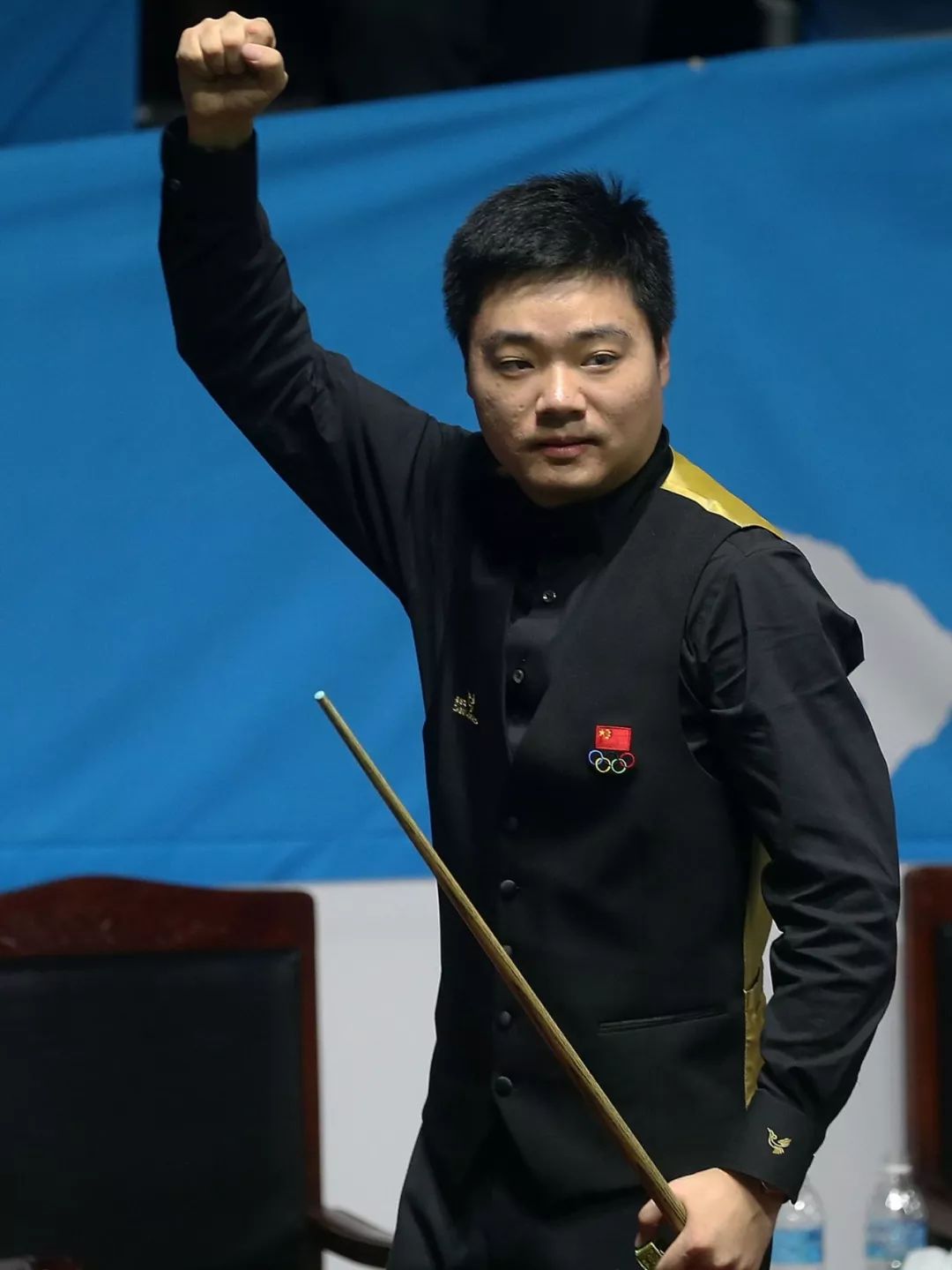 A球队的重 A球队的重